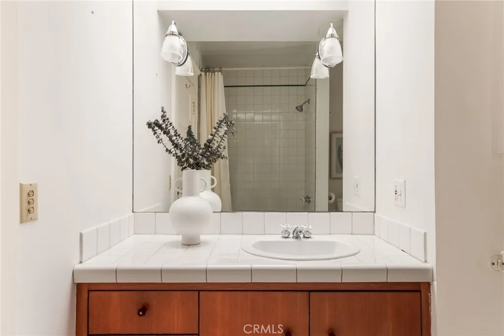 Additional image 77 of 3746 Ocean View Avenue, Los Angeles, CA 90066