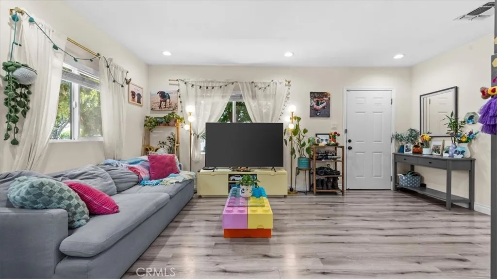 Additional image 8 of 156 W Wabash, San Bernardino, CA 92405