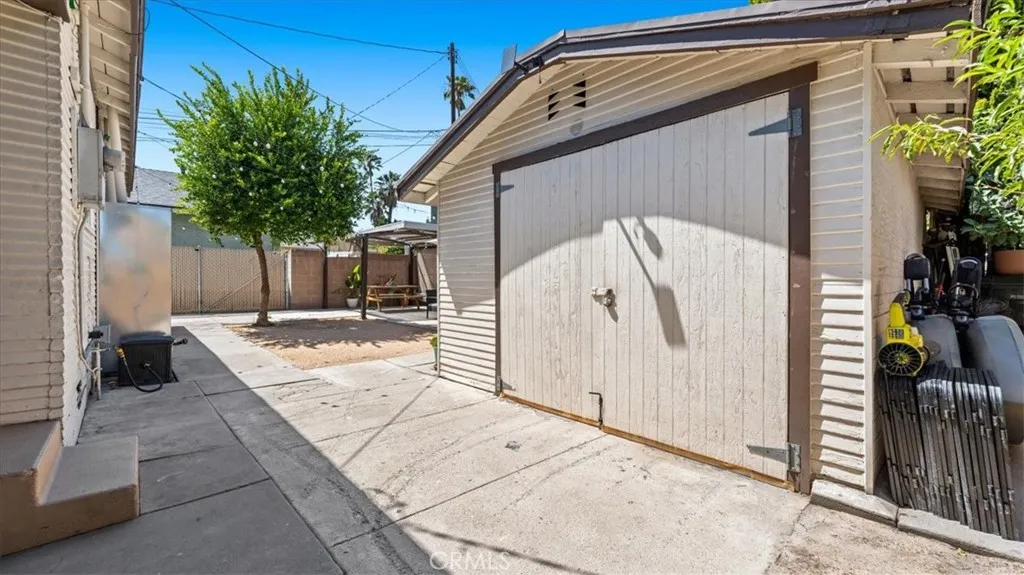 Additional image 44 of 156 W Wabash, San Bernardino, CA 92405