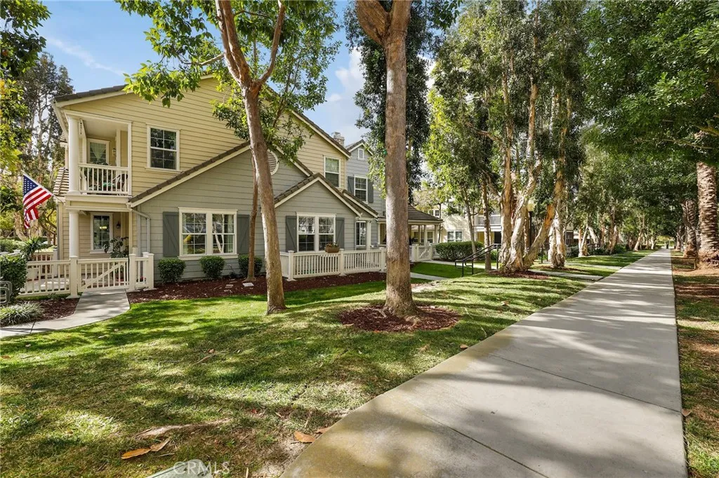 29 Whitworth Street, Ladera Ranch, CA 92694