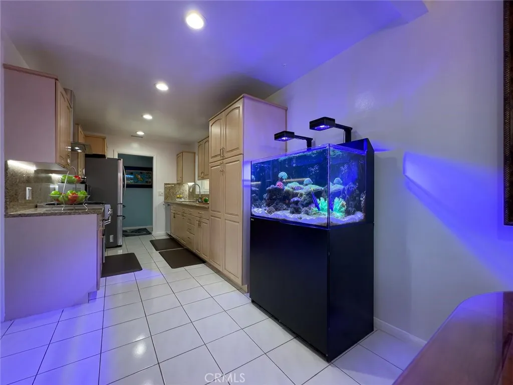 Additional image 14 of 16042 Warren Ln, Huntington Beach, CA 92649