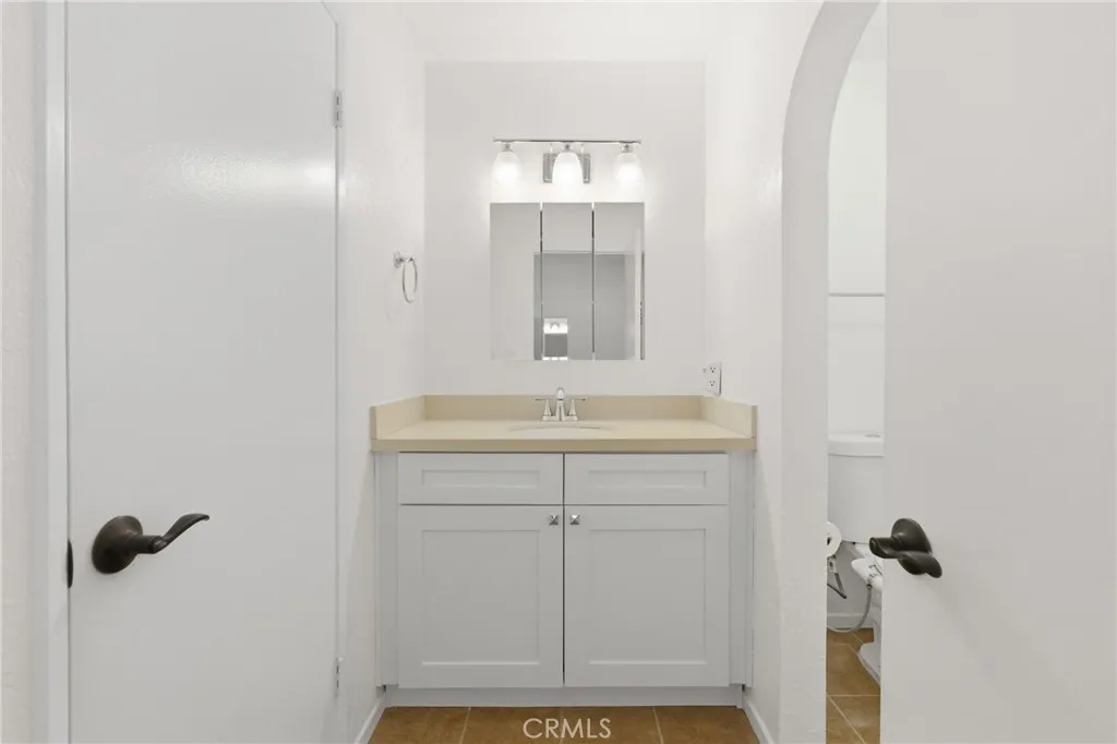 Additional image 33 of 1124 S Clifpark Cir Unit C37P, Anaheim, CA 92805