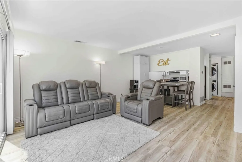 Additional image 27 of 1124 S Clifpark Cir Unit C37P, Anaheim, CA 92805