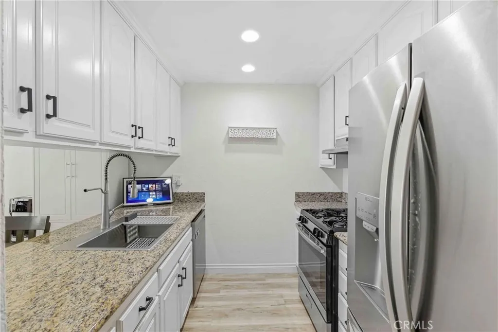 Additional image 22 of 1124 S Clifpark Cir Unit C37P, Anaheim, CA 92805