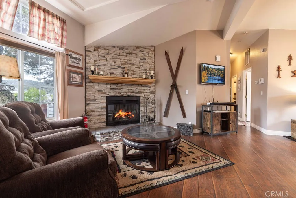 Additional image 7 of 1035 W Fairway Blvd, Big Bear City, CA 92314