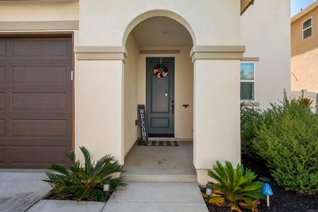 10719 Porter Ter, Spring Valley, CA 91978