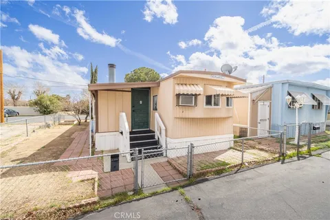 37311 47th St E, Palmdale, CA MLS: SR25055560