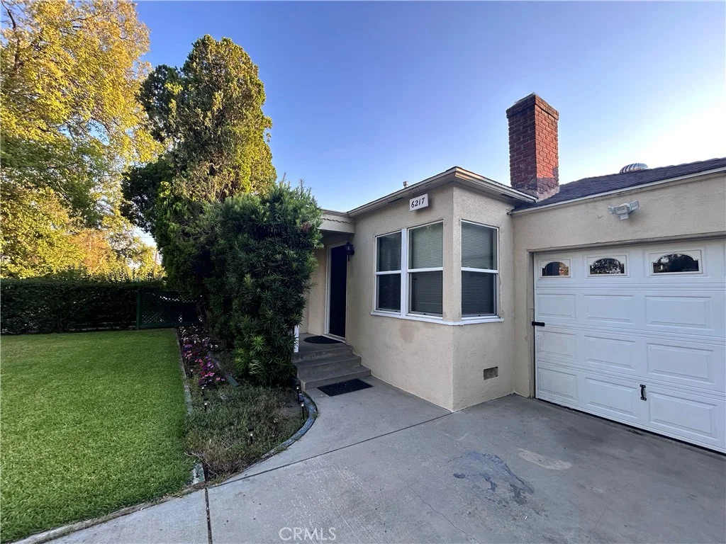 6217 Farmdale Avenue, Los Angeles, CA 91606