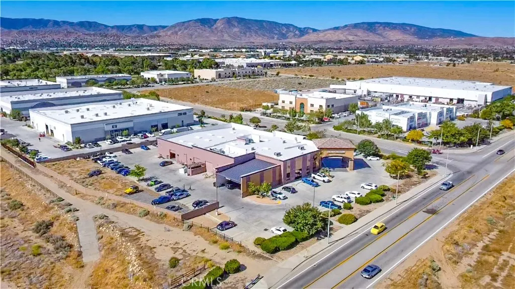 Additional image 85 of 40360 La Quinta Ln, Palmdale, CA 93551
