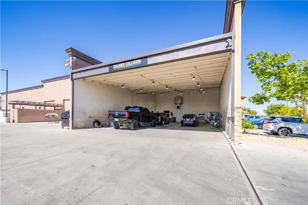 Additional image 80 of 40360 La Quinta Ln, Palmdale, CA 93551