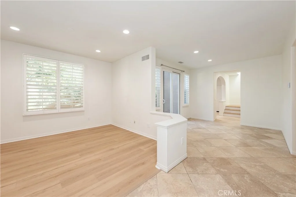 8 Reunion, Irvine, CA 92603 photo 4