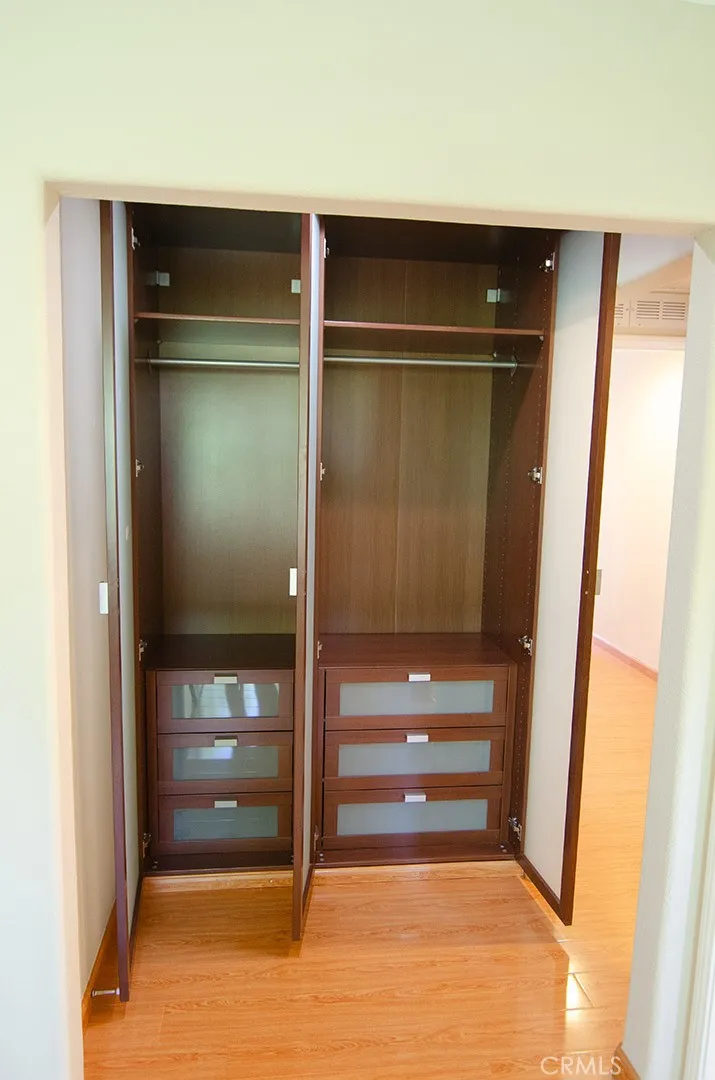 Additional image 63 of 240 S Mentor Ave Unit 2, Pasadena, CA 91106