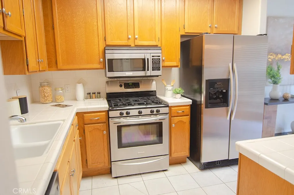 Additional image 47 of 240 S Mentor Ave Unit 2, Pasadena, CA 91106