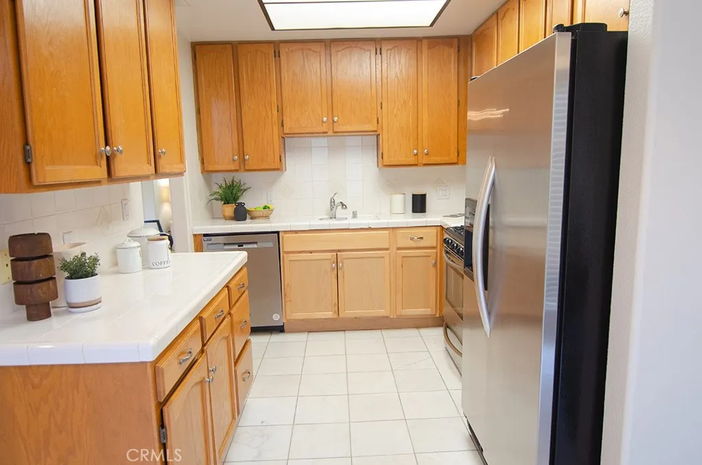 Additional image 15 of 240 S Mentor Ave Unit 2, Pasadena, CA 91106