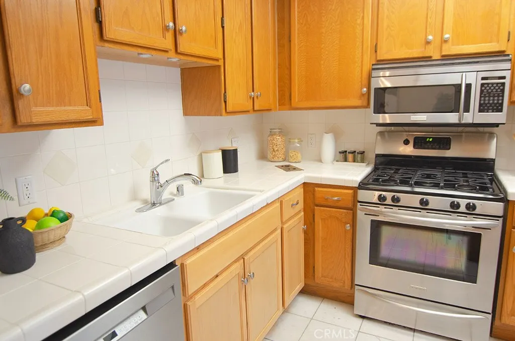 Additional image 48 of 240 S Mentor Ave Unit 2, Pasadena, CA 91106