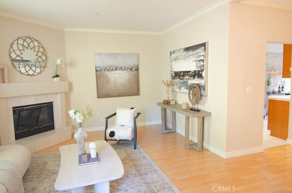 Additional image 9 of 240 S Mentor Ave Unit 2, Pasadena, CA 91106