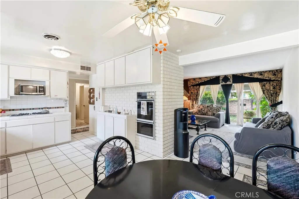 Additional image 9 of 10153 Debra Avenue, North Hills, CA 91343