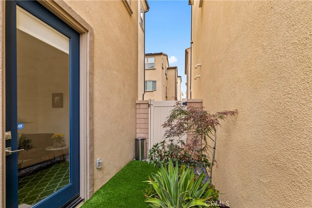 Additional image 101 of 2250 Rose Garden Court, Upland, CA 91786