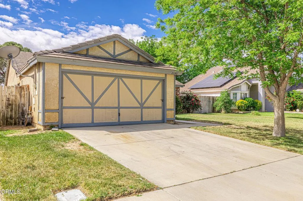 Additional image 3 of 2340 Lightcap Street, Lancaster, CA 93535
