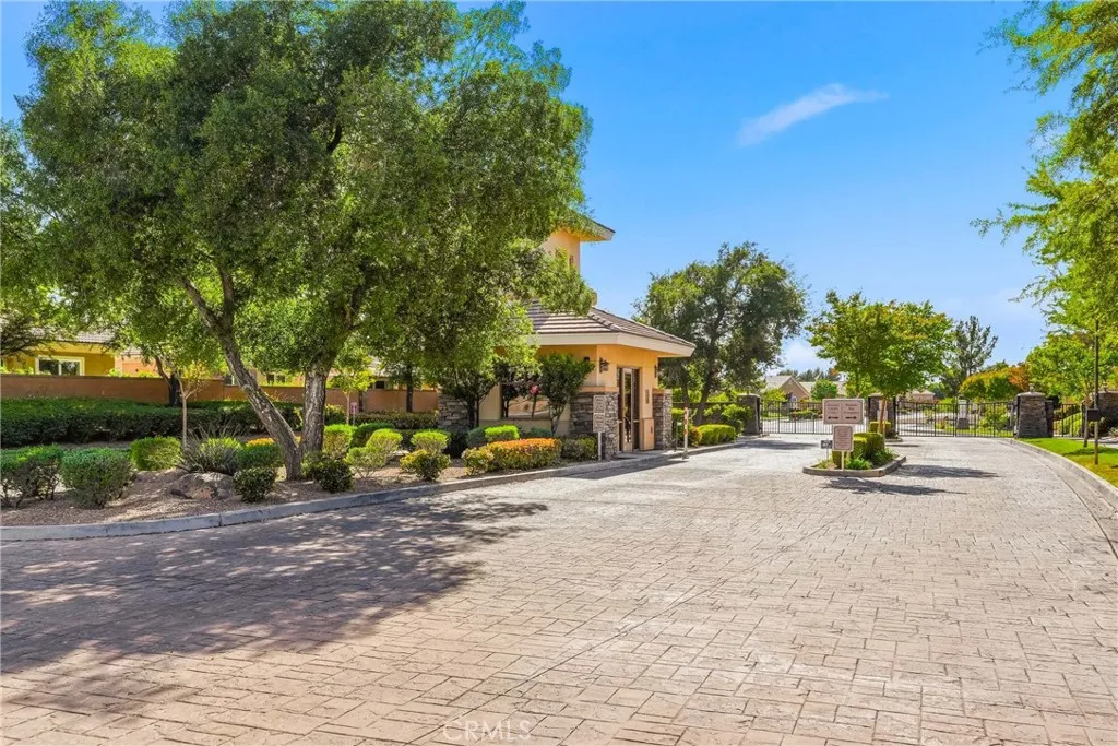Additional image 32 of 19585 Ironside Dr, Apple Valley, CA 92308