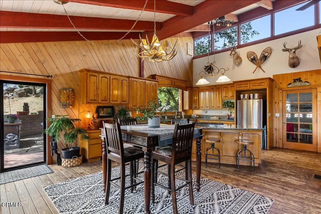 Additional image 9 of 25900 Columbia Way, Tehachapi, CA 93561