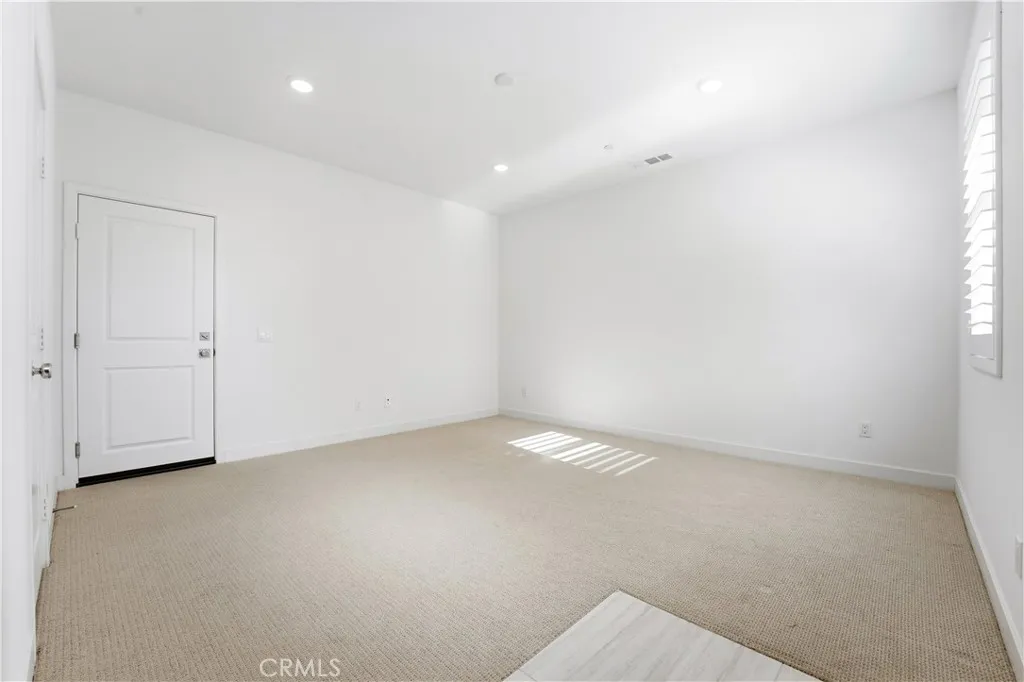 Additional image 3 of 1637 west lincoln ave unit 103, Anaheim, CA 92801