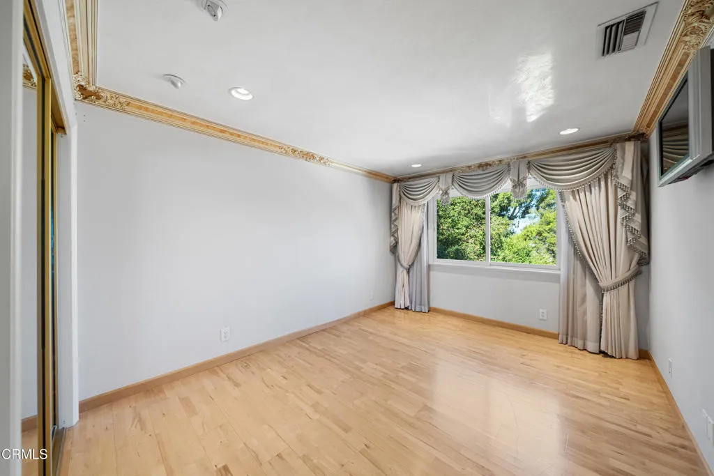 Additional image 27 of 1118 Oberlin Drive, Glendale, CA 91205