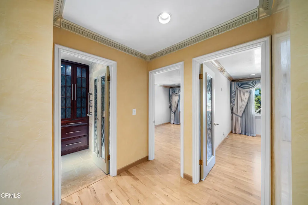 Additional image 59 of 1118 Oberlin Drive, Glendale, CA 91205