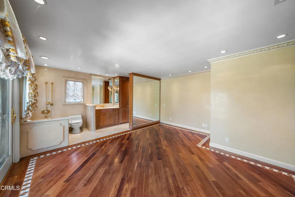 Additional image 53 of 1118 Oberlin Drive, Glendale, CA 91205