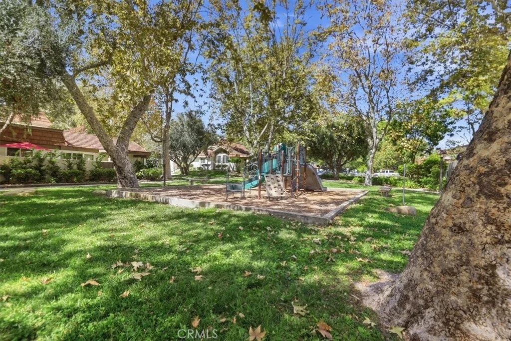 10445 Larwin unit 3, Chatsworth, CA 91311