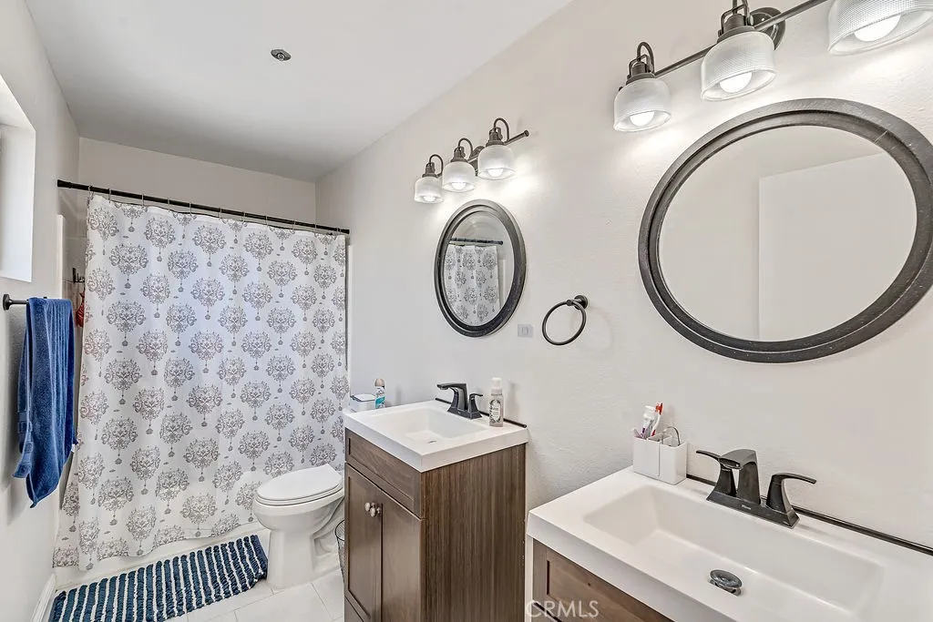 Additional image 45 of 1575 S Reservoir Street Unit D, Pomona, CA 91766