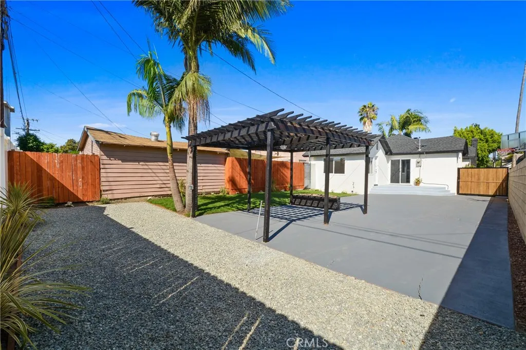 Additional image 62 of 5319 6th Ave, Los Angeles, CA 90043