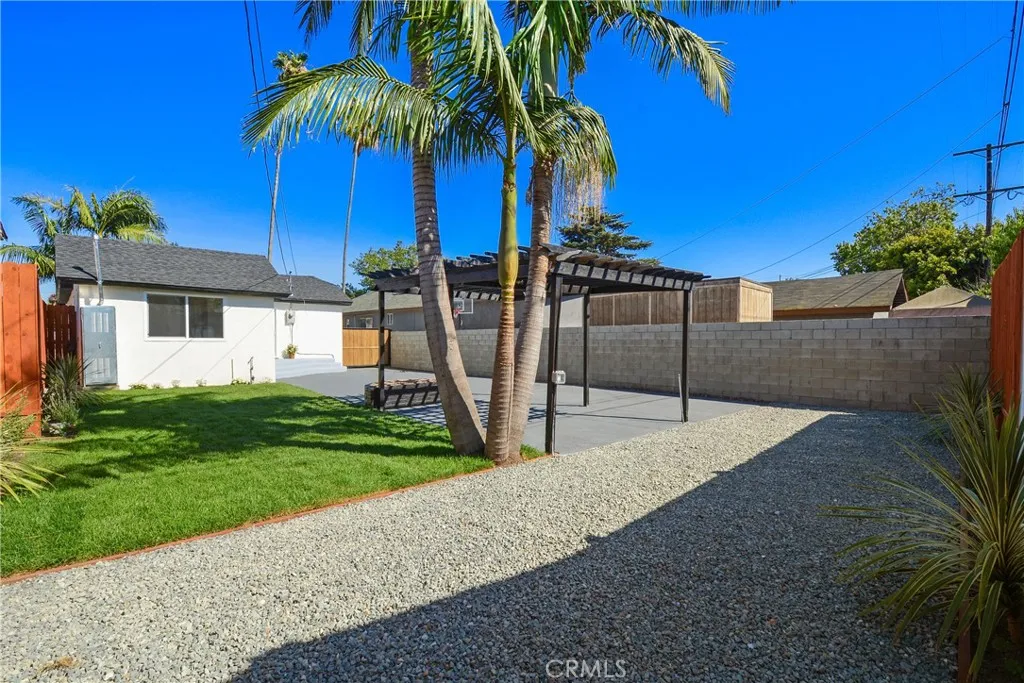 Additional image 31 of 5319 6th Ave, Los Angeles, CA 90043