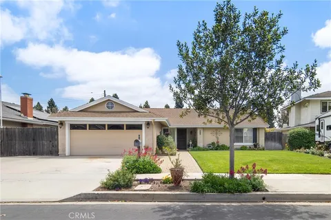 3310 Corby Avenue, Camarillo, CA MLS: PI25099033