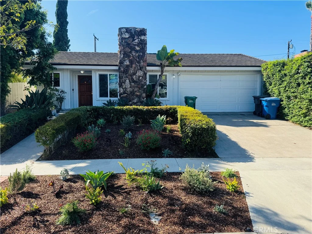 5140 E Los Flores St, Long Beach, CA 90815