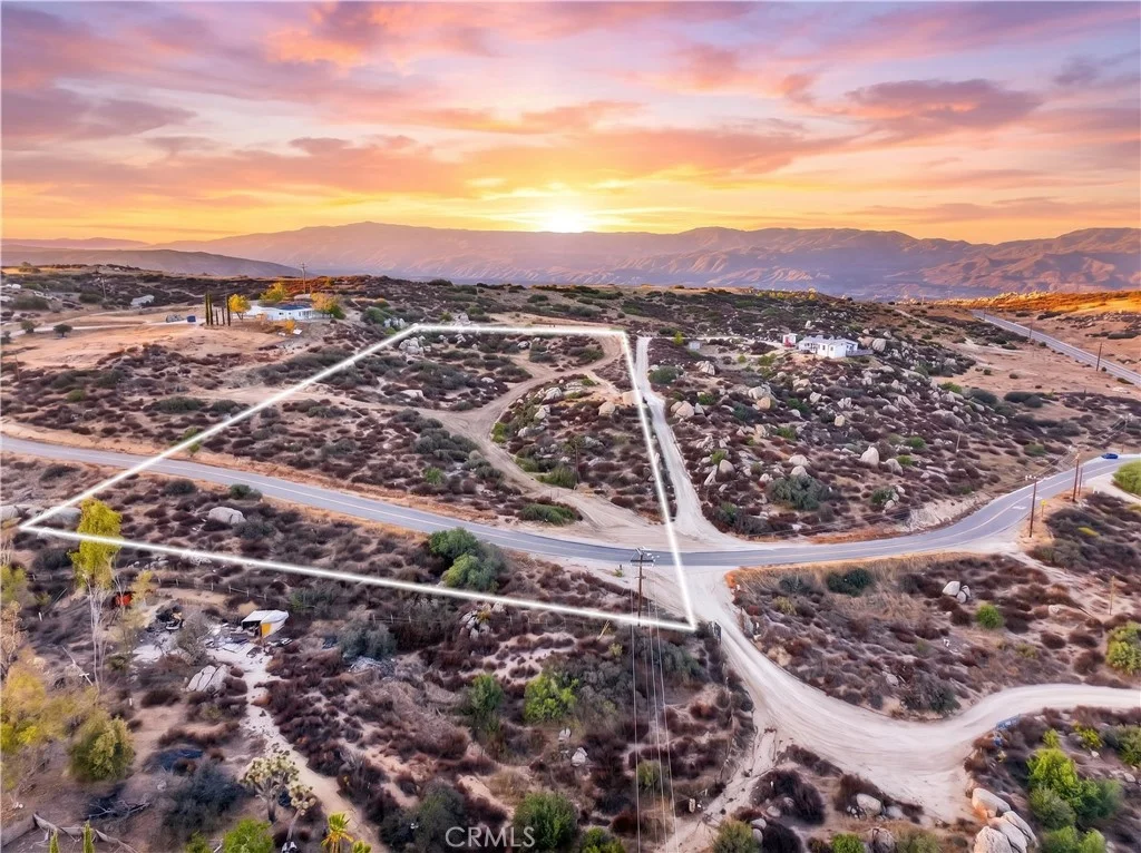 43849 Wilson Valley Road, Hemet, CA 92544