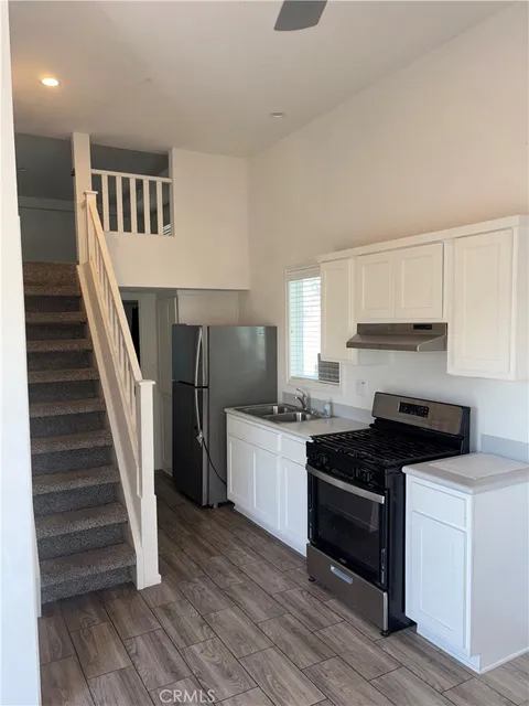 6665 Long Beach Boulevard Unit E27, Long Beach, CA 90805 - MLS#: OC25032158