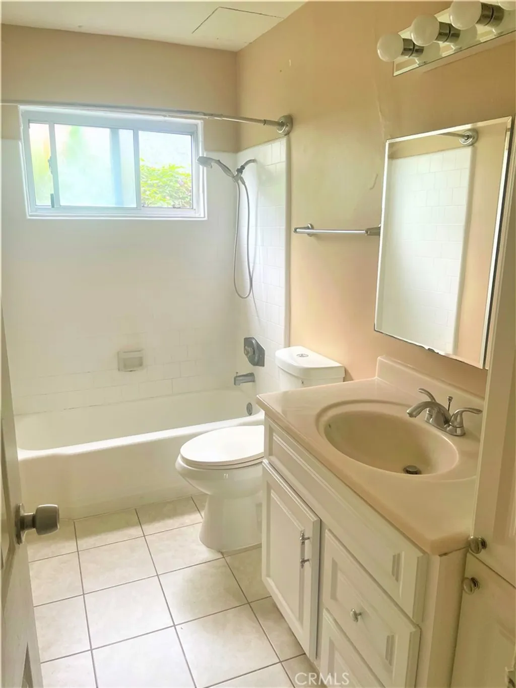 Additional image 12 of 931 W 19th Street Unit 10, Costa Mesa, CA 92627