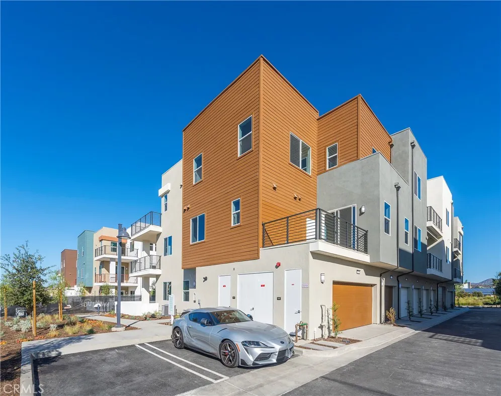 Additional image 81 of 121 Baluster, Irvine, CA 92618