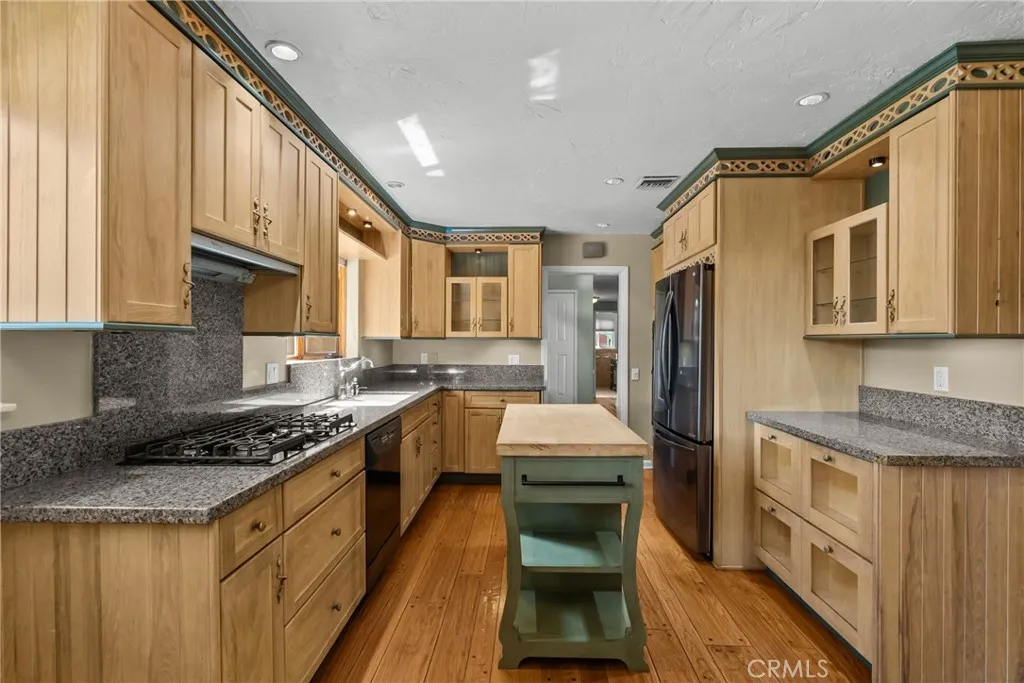 Additional image 9 of 9819 Nestle Avenue, Northridge, CA 91325