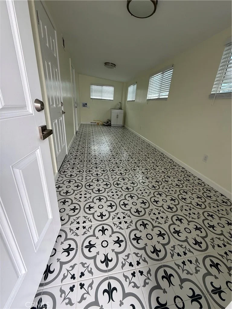 3139 W 182nd St, Torrance, CA 90504