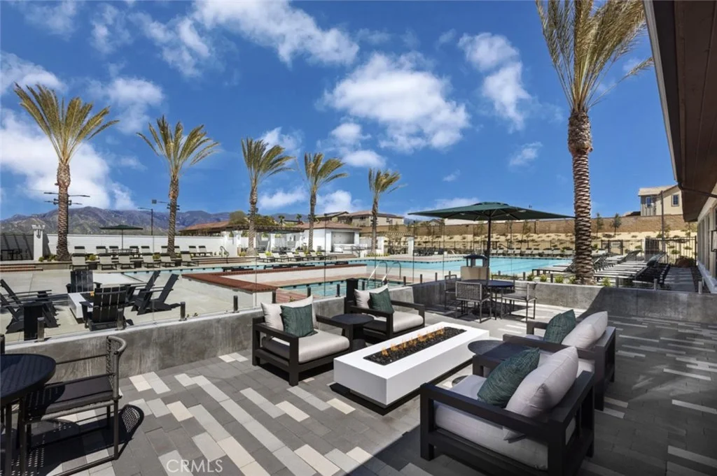 16588 Bottlebrush Lane Unit 2, Fontana, CA 92336