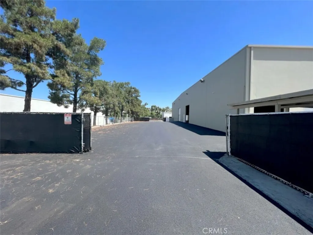 Additional image 10 of 1141 California Avenue, Corona, CA 92881