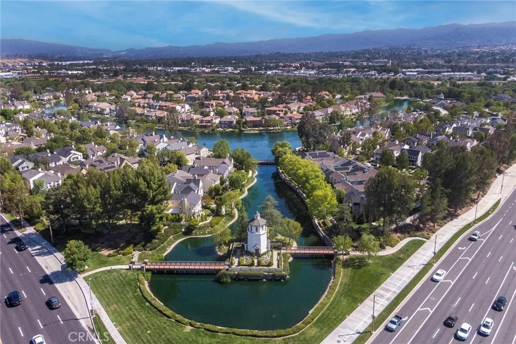 Additional image 118 of 27042 Edgewater Lane, Valencia, CA 91355
