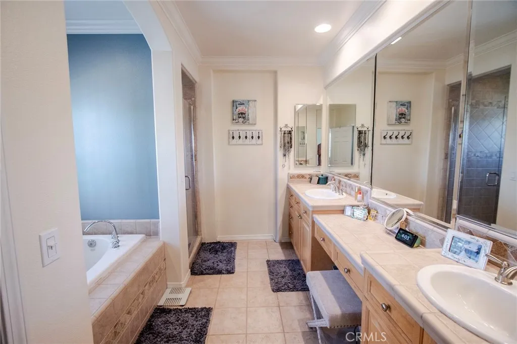 Additional image 99 of 27042 Edgewater Lane, Valencia, CA 91355