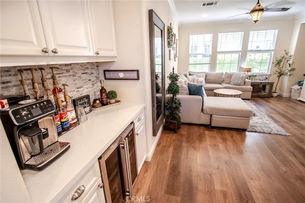 Additional image 87 of 27042 Edgewater Lane, Valencia, CA 91355