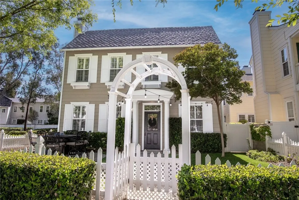 Additional image 120 of 27042 Edgewater Lane, Valencia, CA 91355