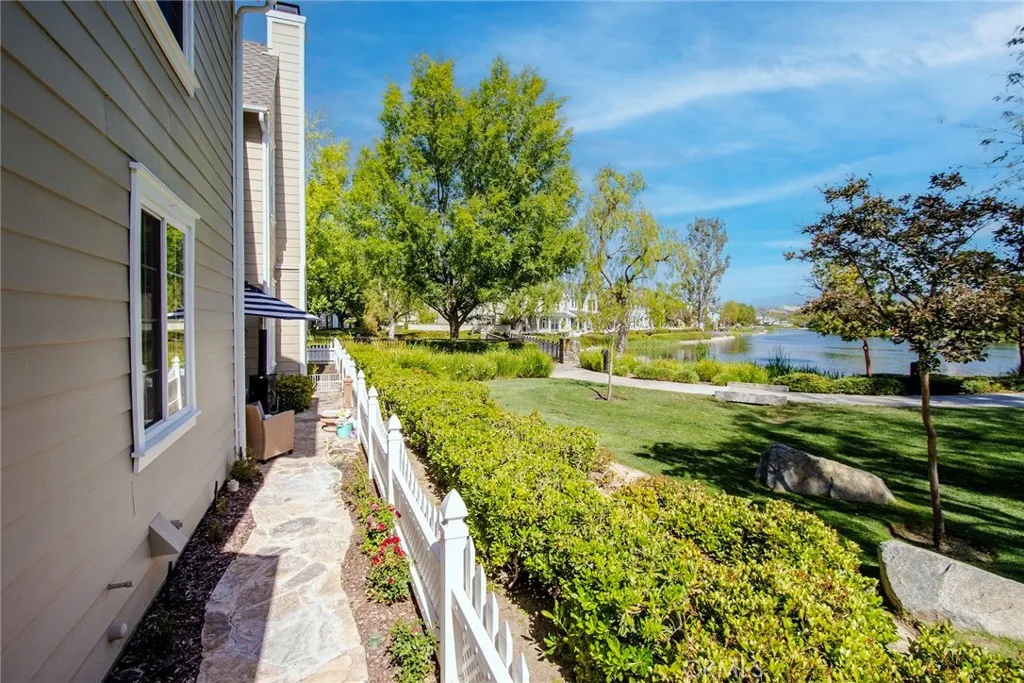 Additional image 114 of 27042 Edgewater Lane, Valencia, CA 91355