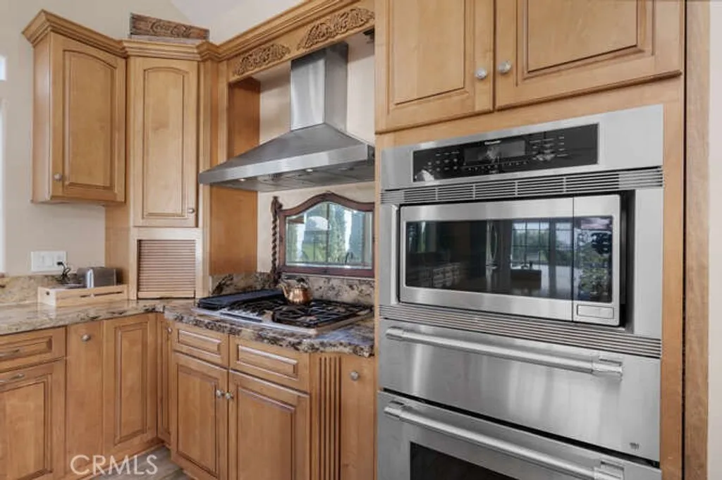 Additional image 10 of 2913 Harris Dr, Vista, CA 92084