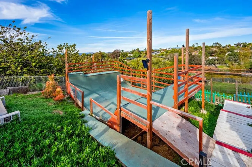 Additional image 53 of 2913 Harris Dr, Vista, CA 92084